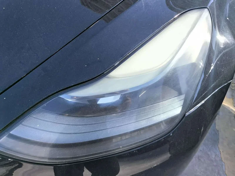 Tesla Model 3 — фото 2