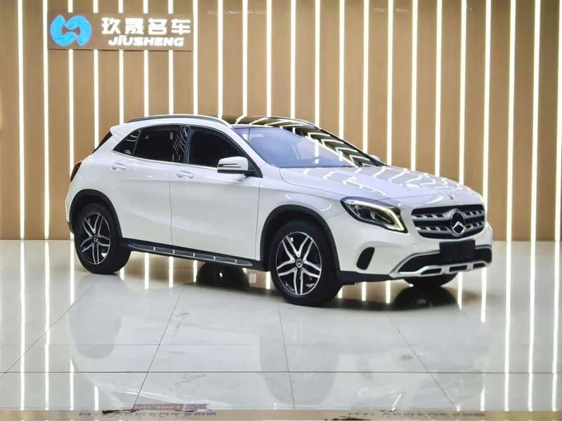 Mercedes-Benz GLA — фото 3