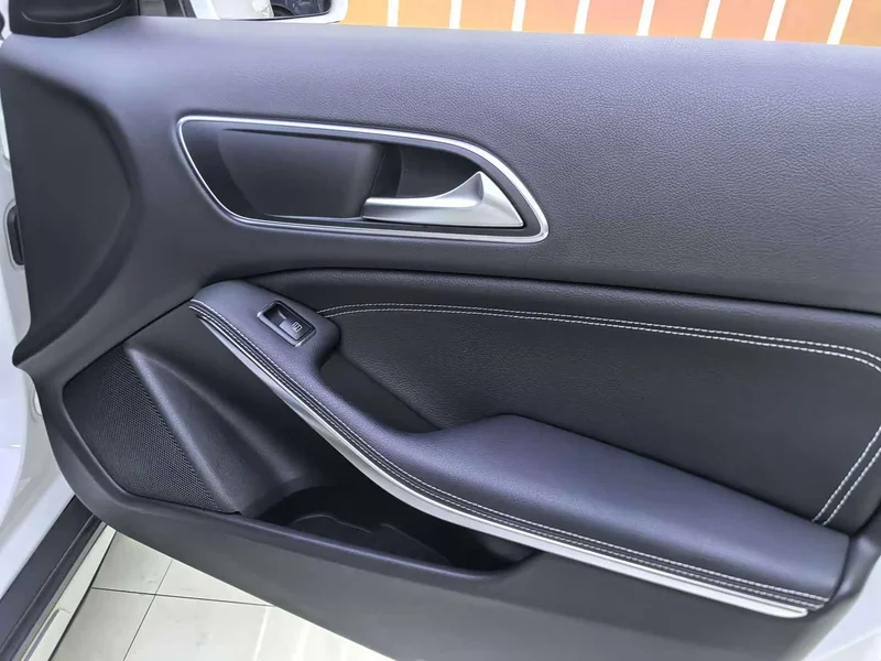 Mercedes-Benz GLA — фото 10