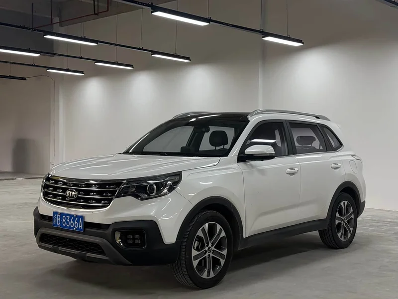 Kia Sportage — фото 1