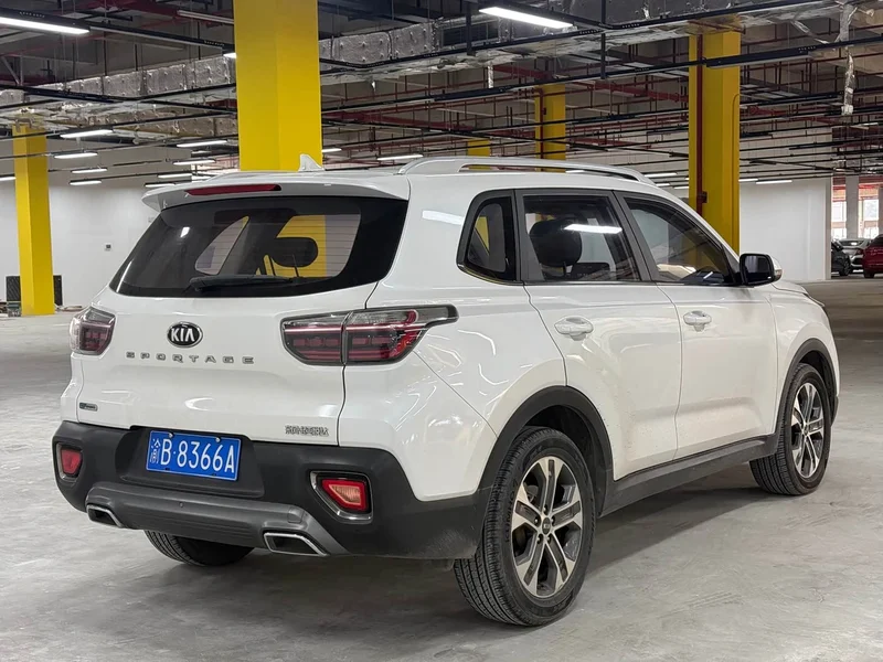 Kia Sportage — фото 4