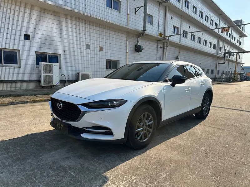 Mazda CX-4 — фото 1