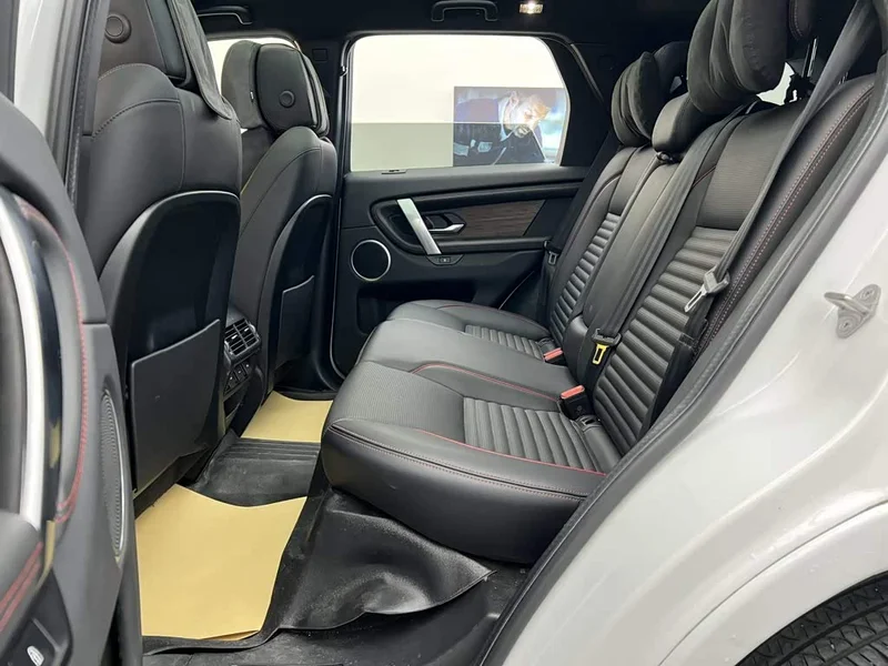 Land Rover Discovery — фото 18