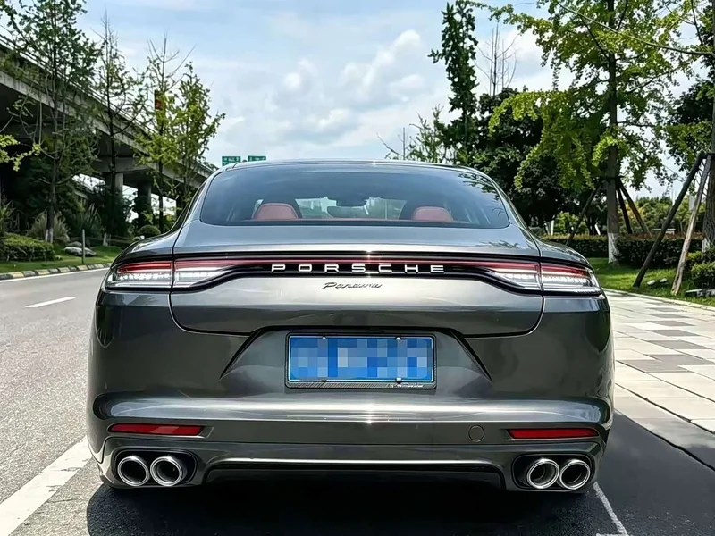 Porsche Panamera — фото 12