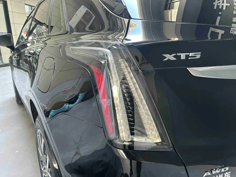 Cadillac XT5 — фото 4