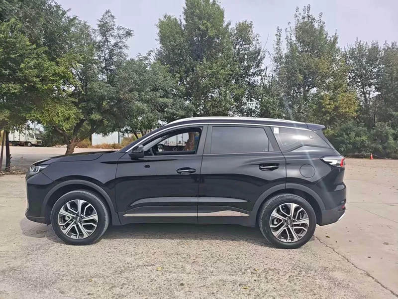 Chery Tiggo 7 — фото 3