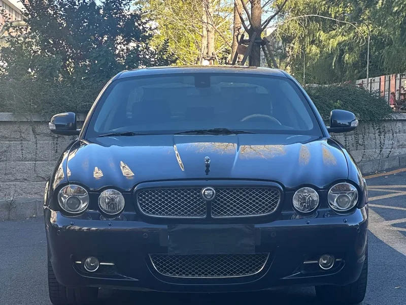 Jaguar XJ — фото 2