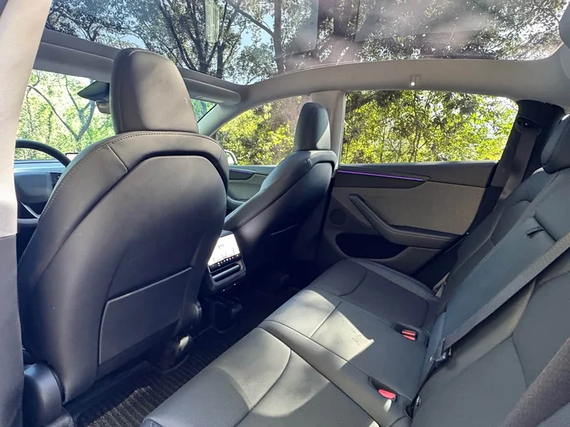 Tesla Model Y — фото 8