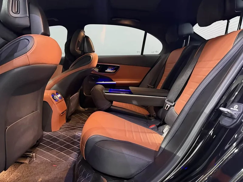 Mercedes-Benz C-Class — фото 9