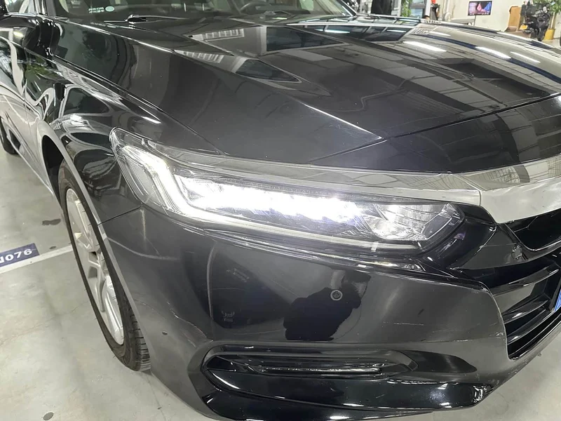 Honda Accord — фото 15