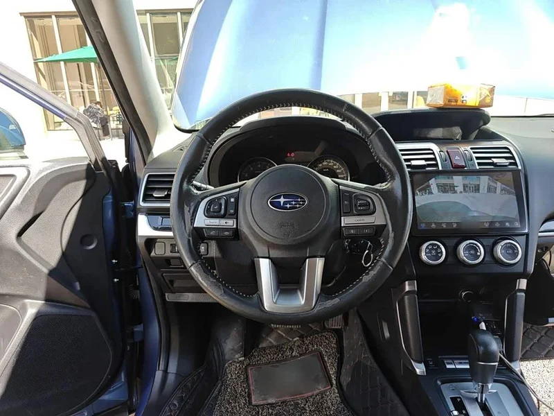 Subaru Forester — фото 11