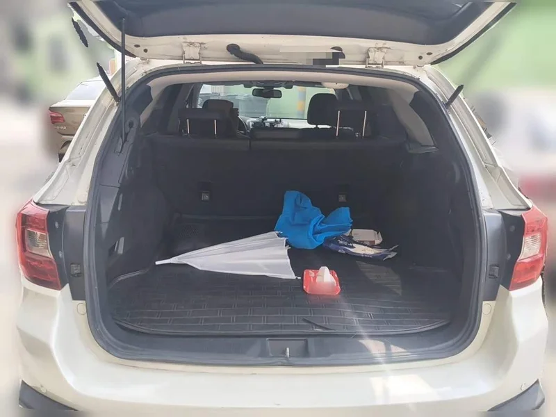 Subaru Outback — фото 15