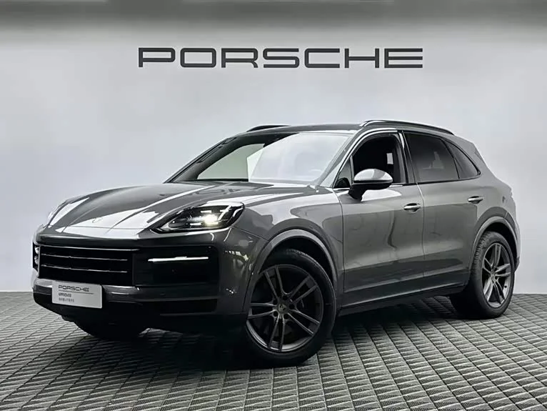 Porsche Cayenne — фото 1