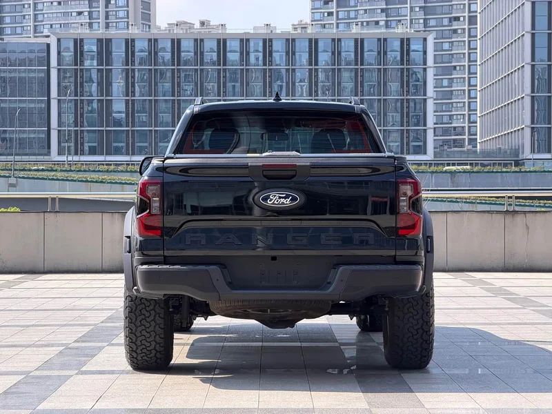 Ford Ranger Raptor — фото 6
