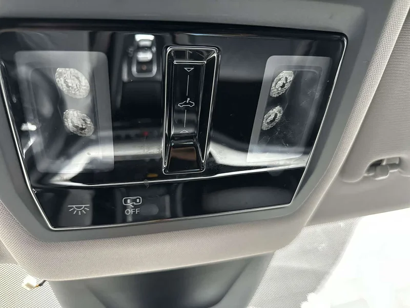 Volkswagen Octavia — фото 12