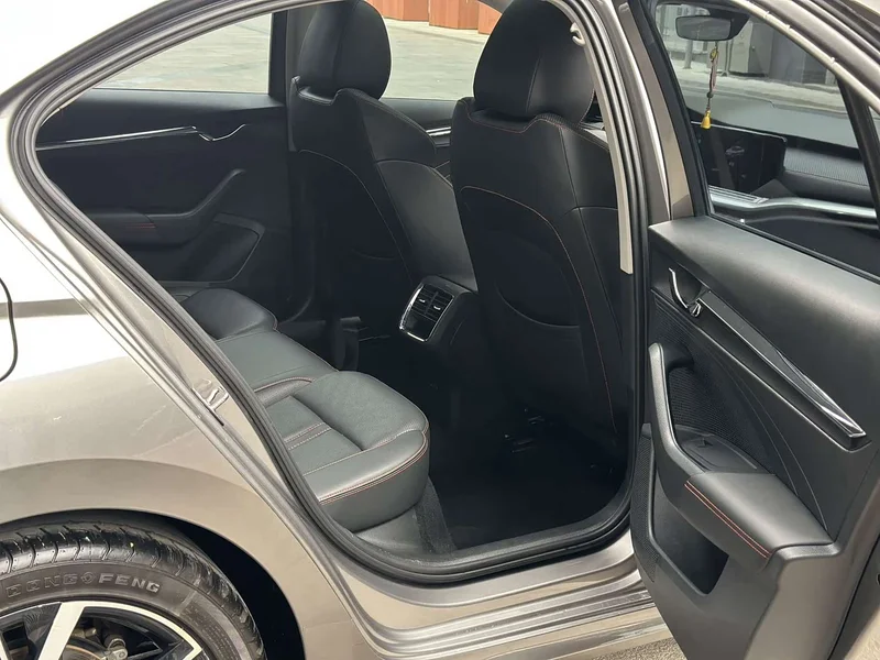 Volkswagen Octavia — фото 21