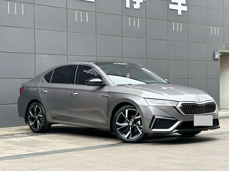 Volkswagen Octavia — фото 3