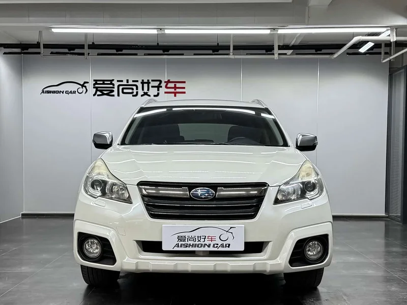 Subaru Outback — фото 2