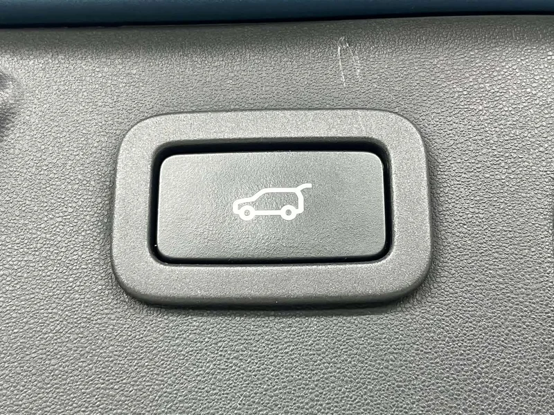 Land Rover Discovery — фото 28