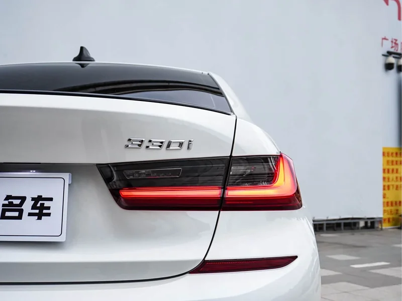 BMW 3-Series — фото 10