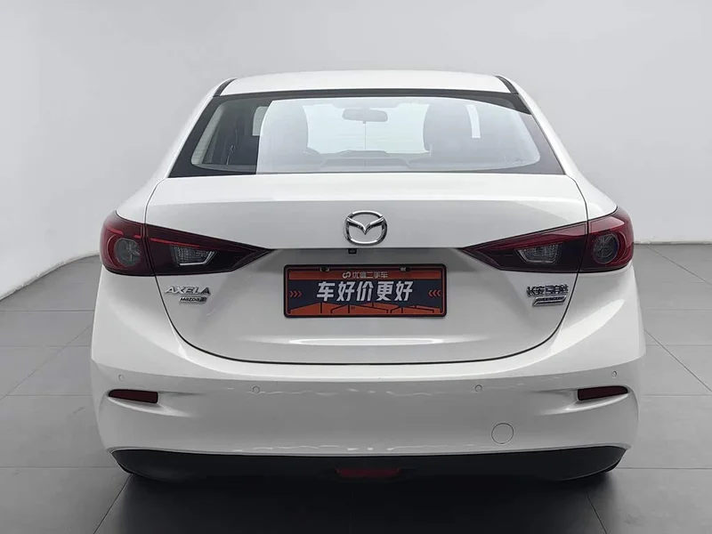 Mazda 3 Axela — фото 4