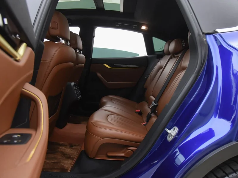 Maserati Levante — фото 14