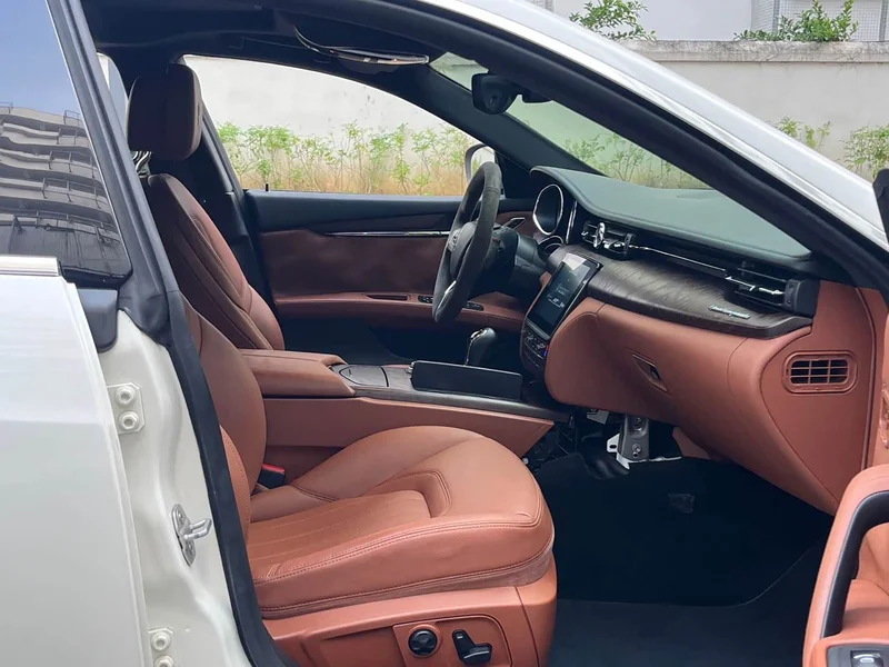 Lincoln Continental — фото 11