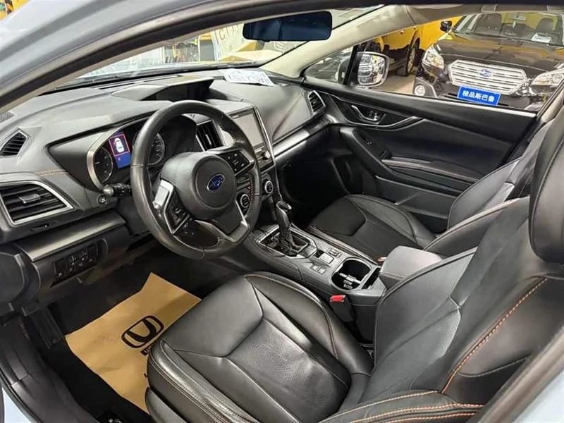 Subaru XV — фото 9