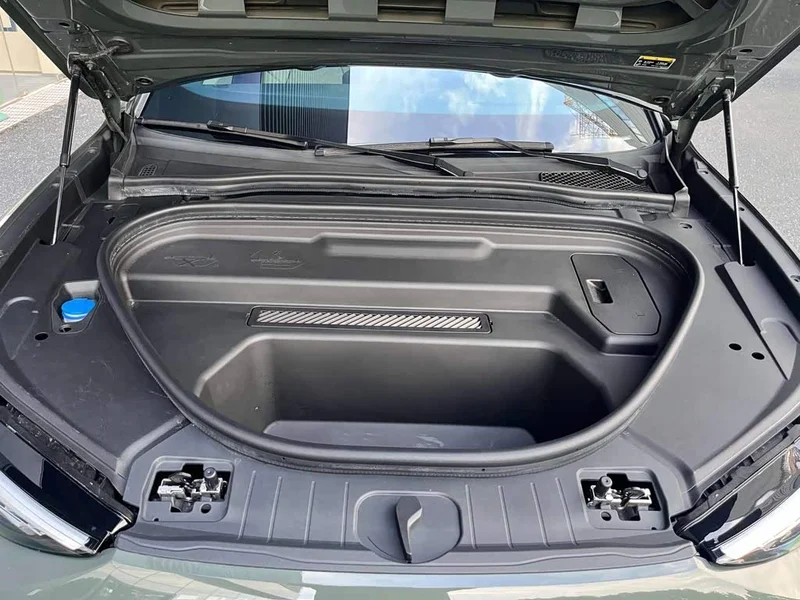 Audi Q6L e-tron — фото 13