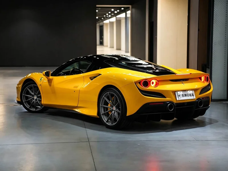 Ferrari F8 — фото 4