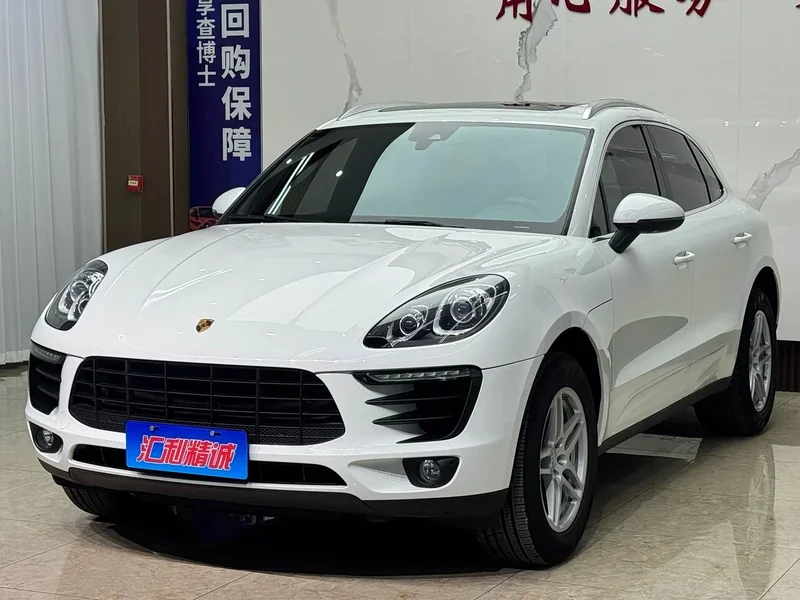 Porsche Macan — фото 1