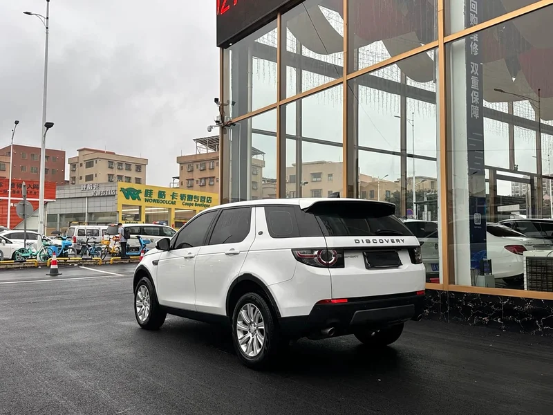 Land Rover Discovery — фото 21