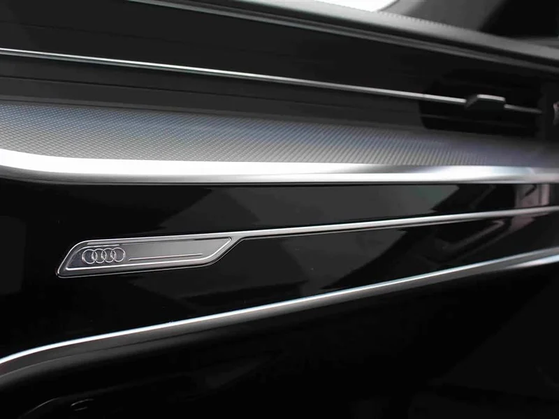 Audi A6L — фото 11