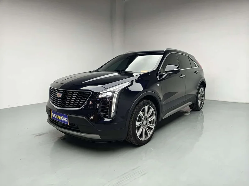 Cadillac XT4 — фото 1