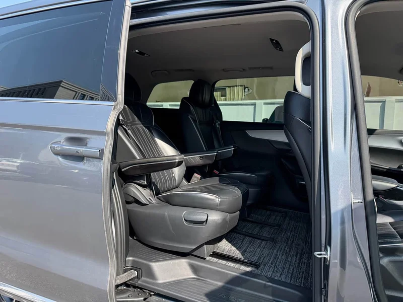 Roewe iMAX8 — фото 11