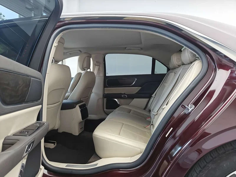 Lincoln Continental — фото 11