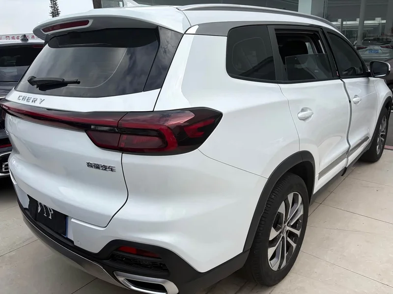 Chery Tiggo 8 — фото 17