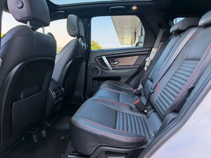Land Rover Discovery — фото 11