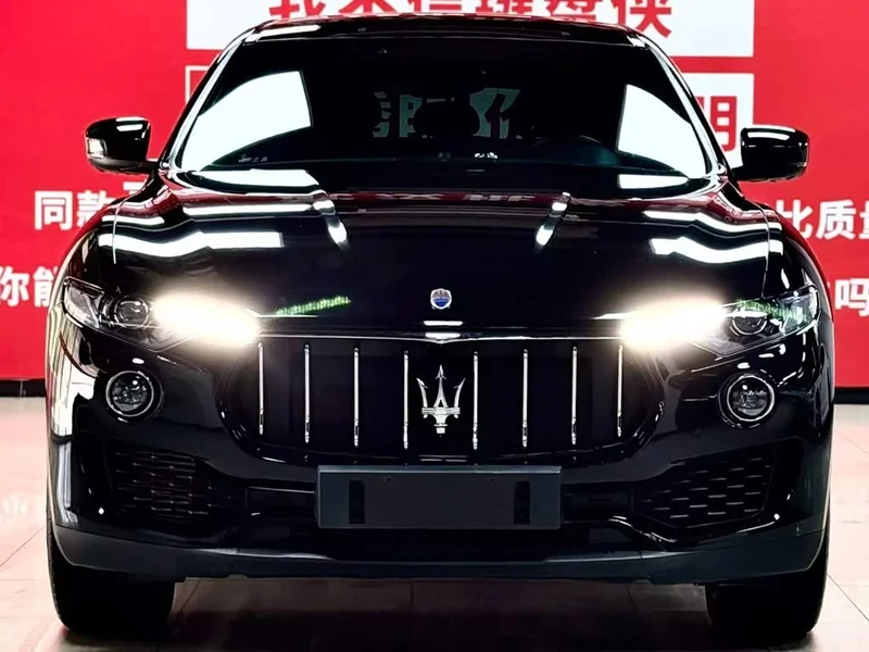 Maserati Levante — фото 3