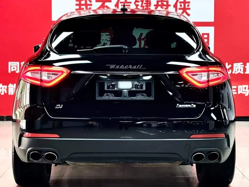 Maserati Levante — фото 6