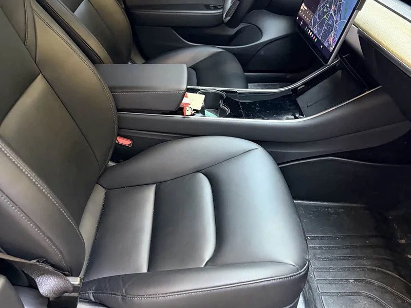 Tesla Model 3 — фото 11