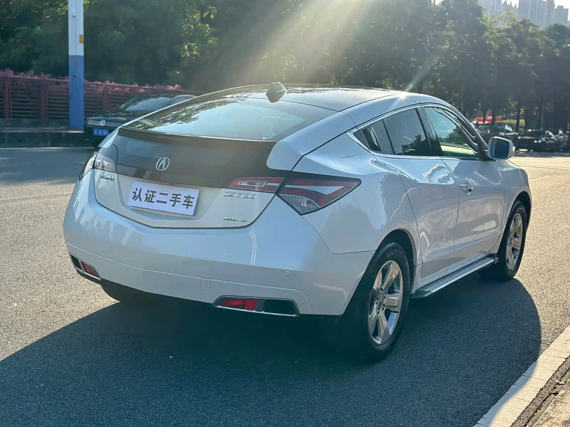 Acura ZDX — фото 5
