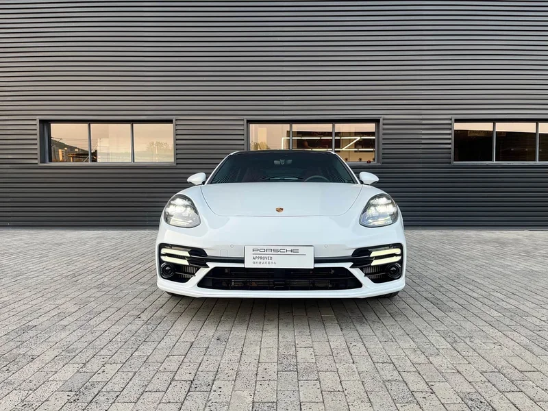 Porsche Panamera — фото 2