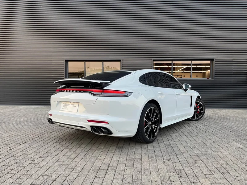 Porsche Panamera — фото 4