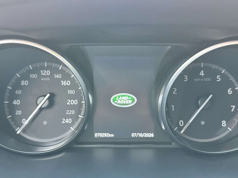 Land Rover Discovery — фото 17