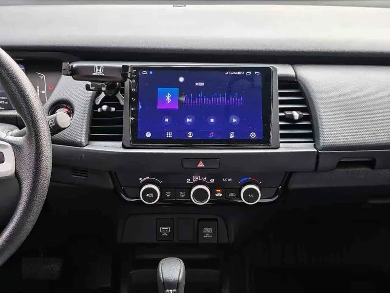 Honda Fit — фото 22