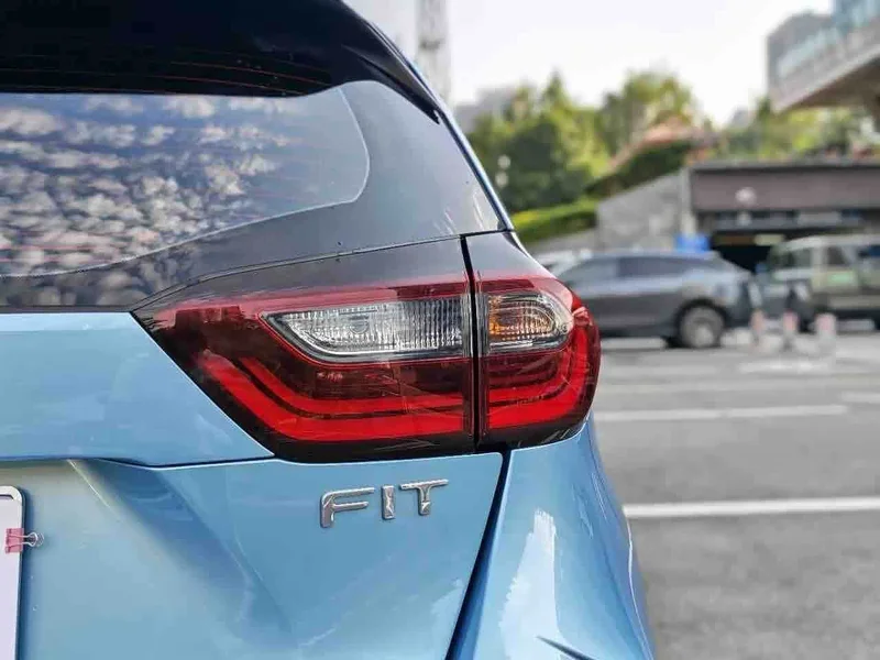 Honda Fit — фото 27