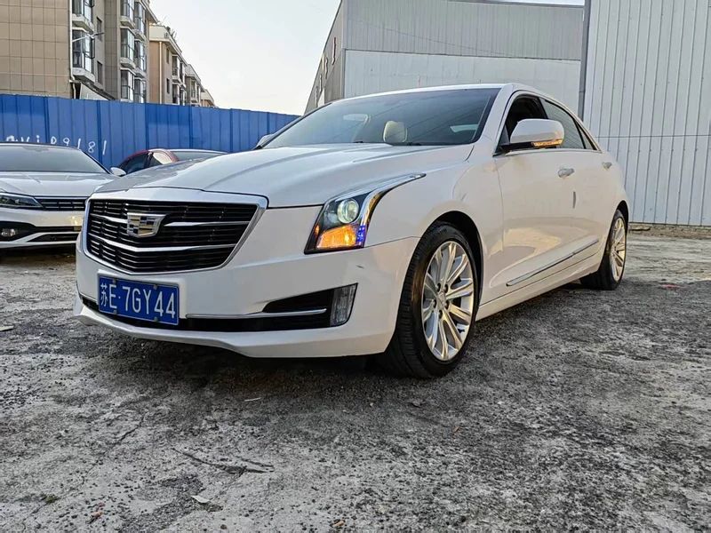 Cadillac ATS-L — фото 1