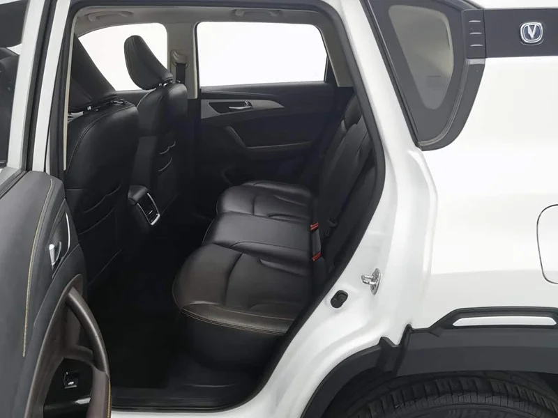 Changan CS35PLUS — фото 15