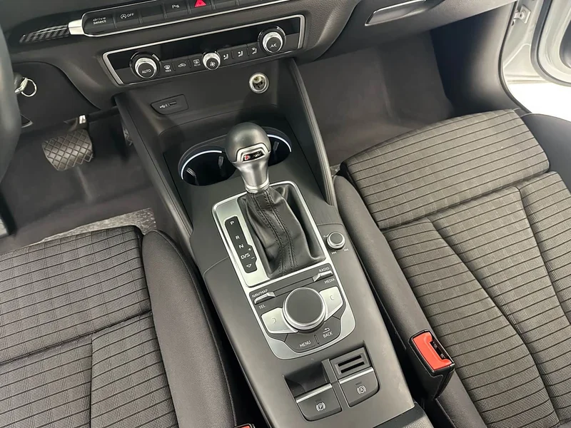 Audi A3 — фото 19
